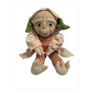 Yoda Vintage 1980‎ Star Wars Action Figure with Cloak